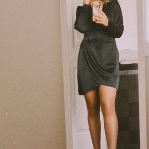 Abercrombie & Fitch Silky Long Sleeved Dress (Dark Green)